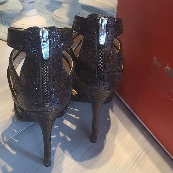 Coach Shoes - Picture 3 of 8